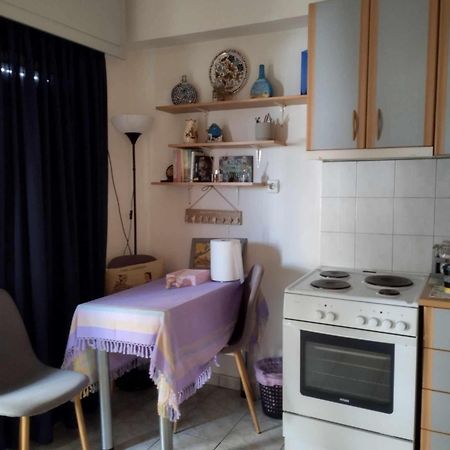 Small And Cosy Appartment- Piccolina 路特奇 外观 照片