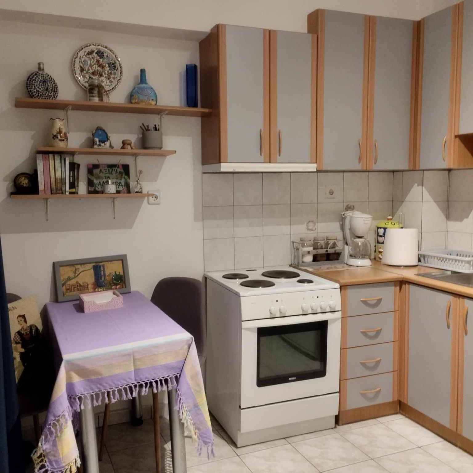 Small And Cosy Appartment- Piccolina 路特奇 外观 照片